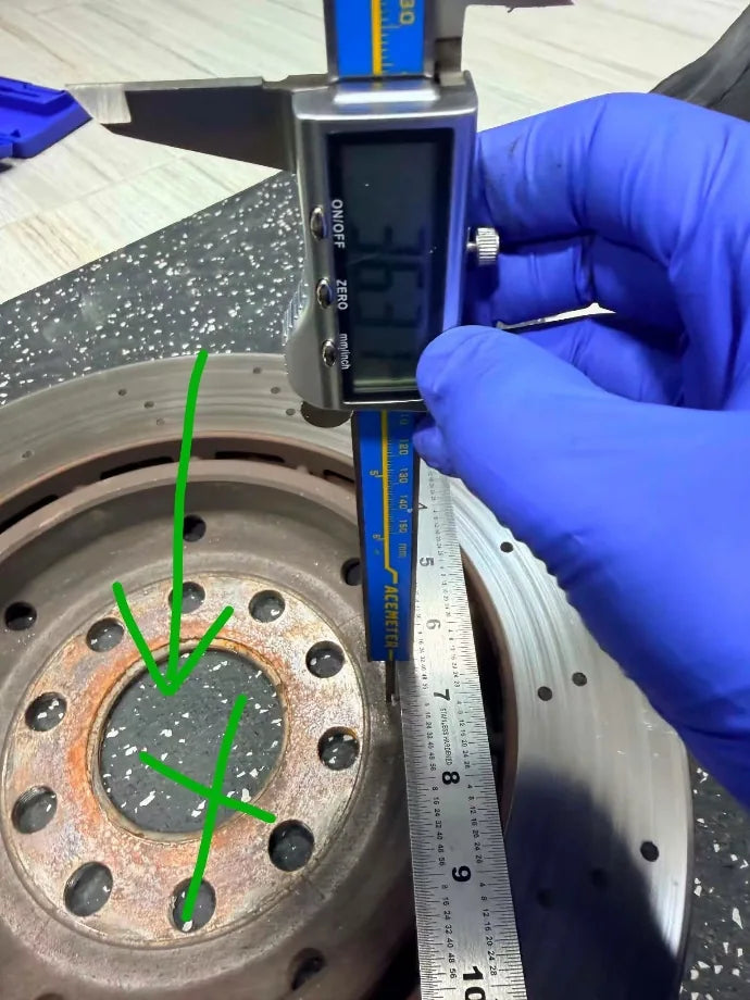 Height reading B measured from the inner rotor face using the bar