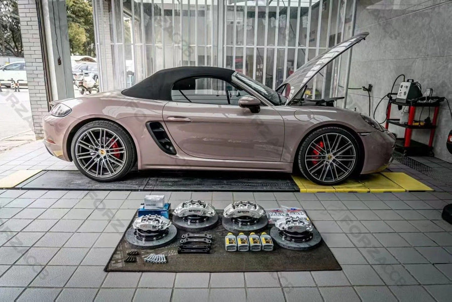 Porsche 718 Boxster S (982)