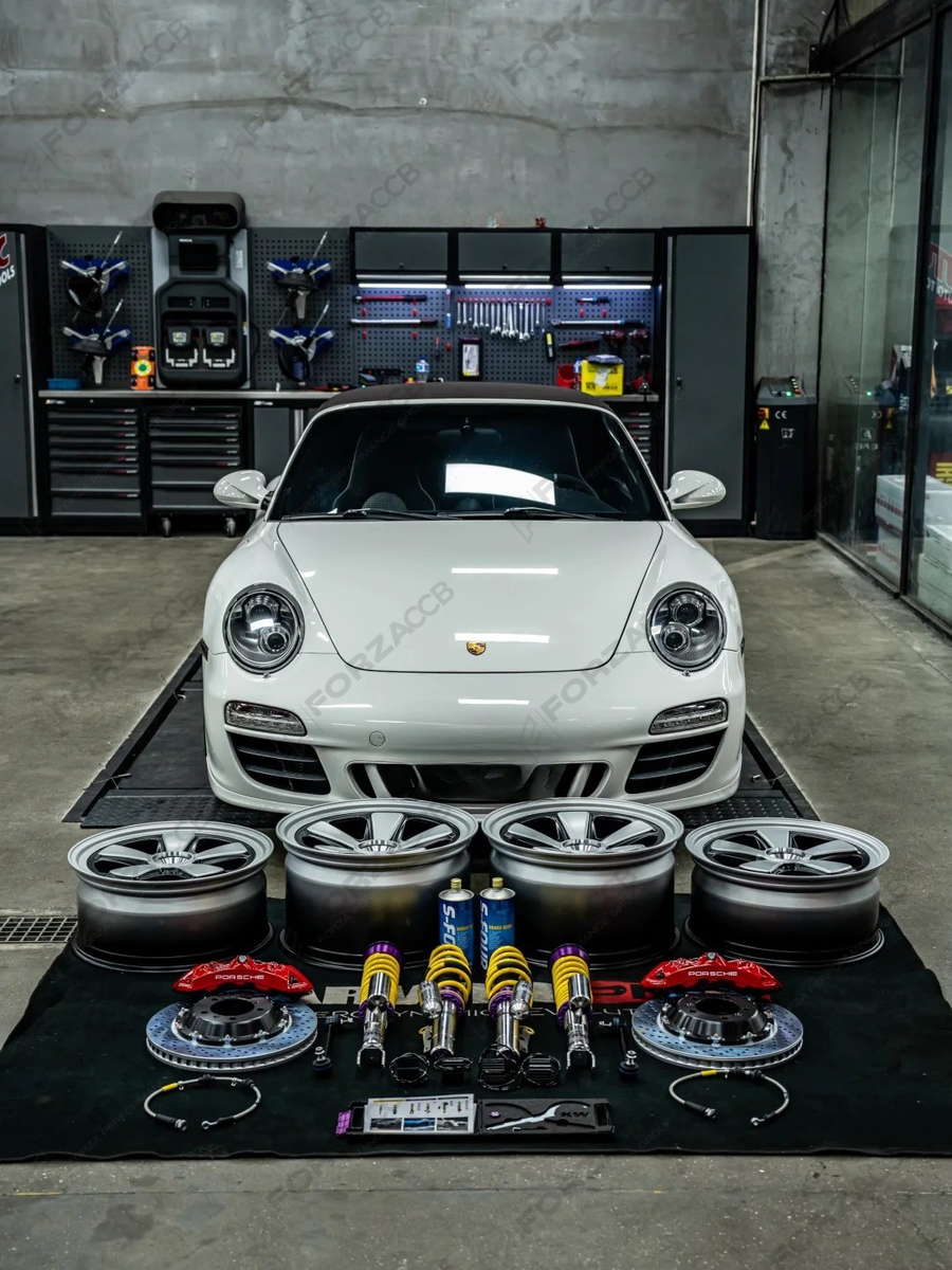 Porsche 911 Carrera 4 GTS Convertible (997.2)