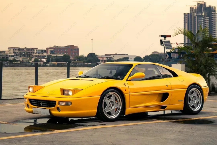 Ferrari F355 Berlinetta
