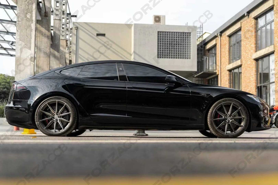 Tesla Model S Plaid
