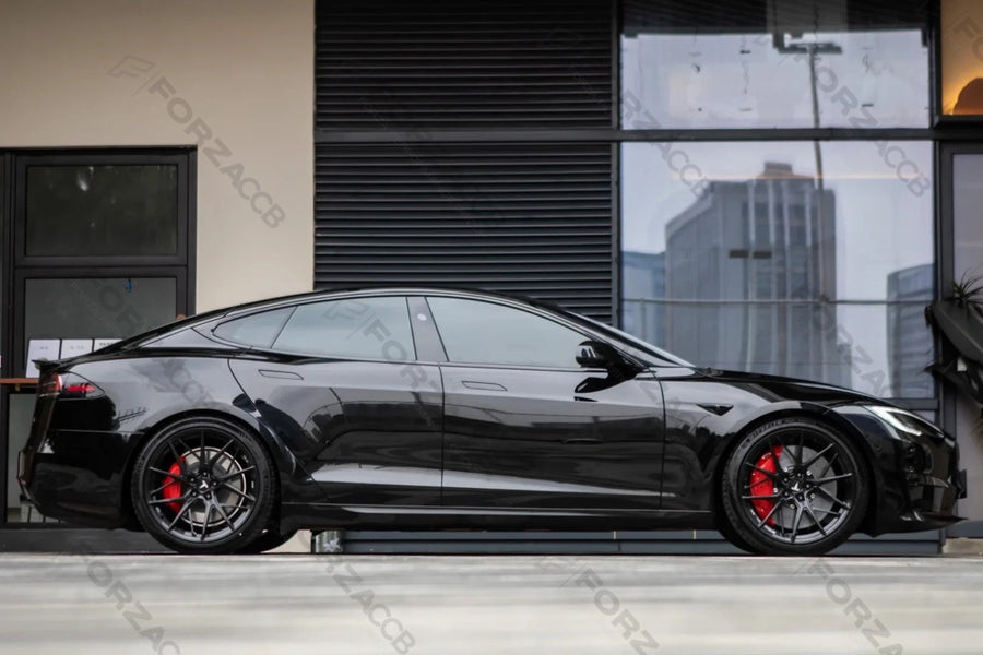 Tesla Model S Plaid