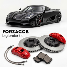 Black Koenigsegg Sadairs Spear (2025+) shown above a ForzaCCB iron rotor big brake kit with 2x red 6-piston front calipers, 2x two-piece floating ventilated brake discs 380 mm, set of brake pads, and brake lines.