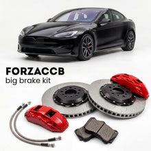 Black Tesla Plaid Track Pkg (2023+) shown above a ForzaCCB iron rotor big brake kit with 2x red 6-piston front calipers, 2x two-piece floating ventilated brake discs 380 mm, set of brake pads, and brake lines.